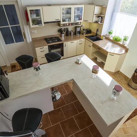 Luxury Air-conditioned In Old Town *