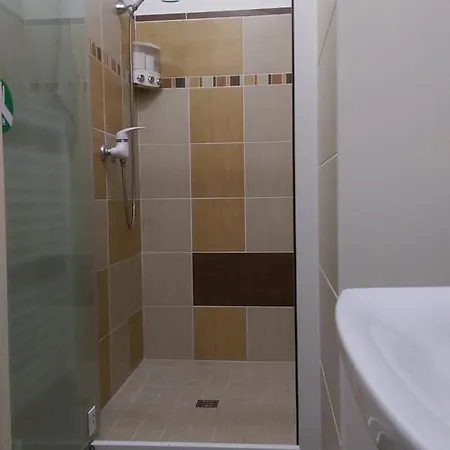 Luxury Air-conditioned In Old Town 民宿 *