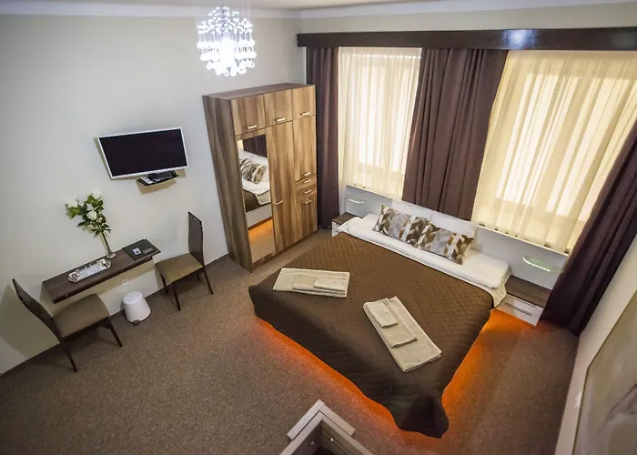 Luxury Air-conditioned In Old Town 布拉迪斯拉发