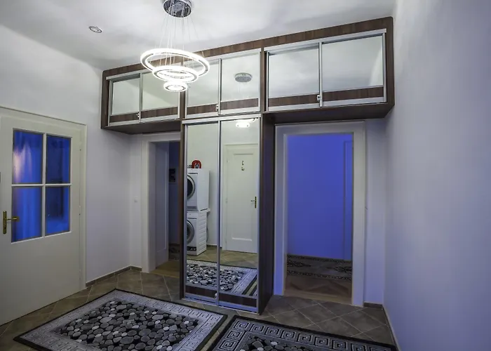 ホームステイ Luxury Air-conditioned In Old Town