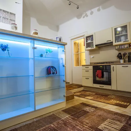 Luxury Air-conditioned In Old Town Habitación en casa particular *