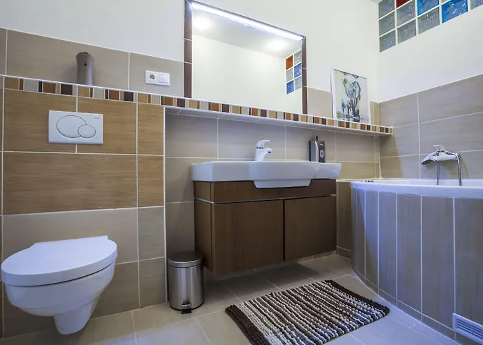 Luxury Air-conditioned In Old Town